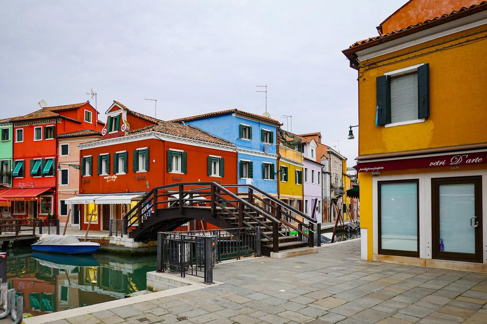 Barva 1.3, truecolor, level detection, and proper types